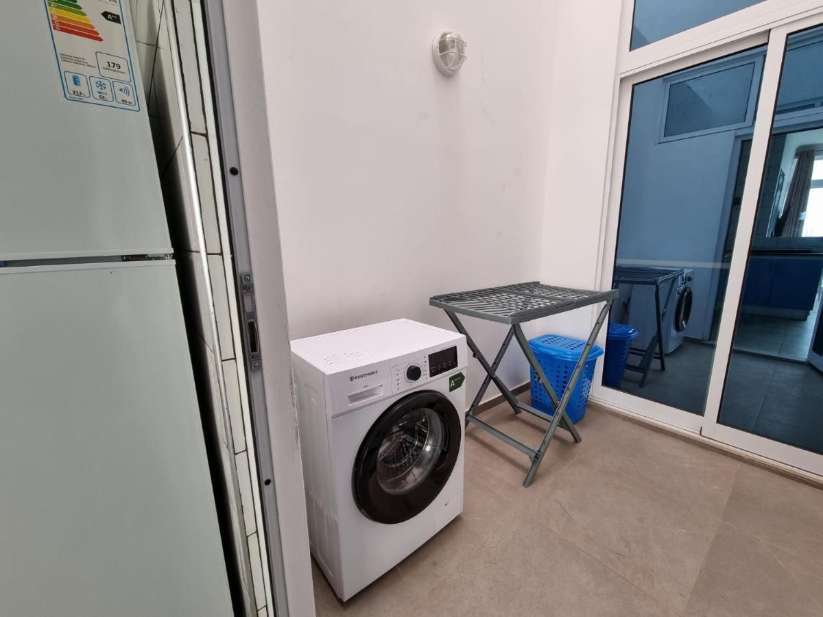 Appartement Cara Do Mar Прая Екстериор снимка