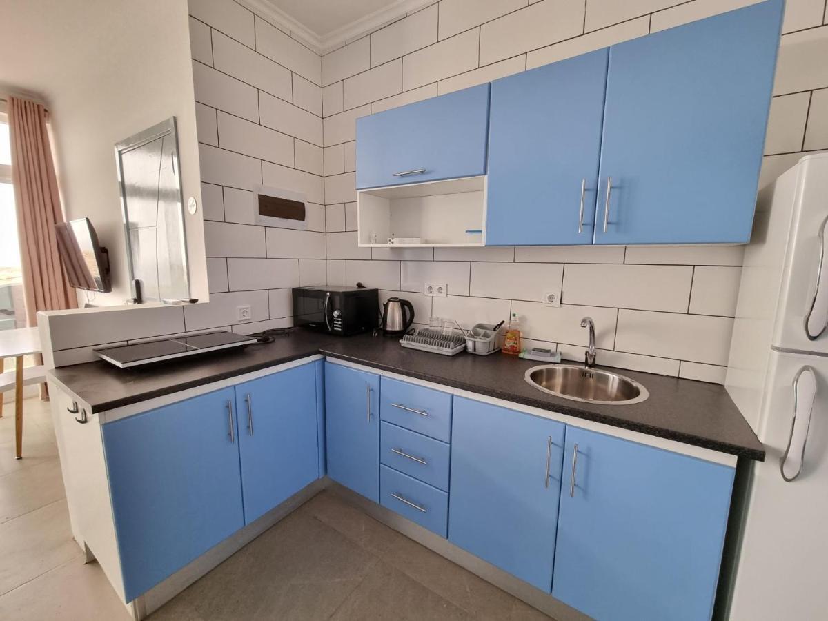 Appartement Cara Do Mar Прая Екстериор снимка