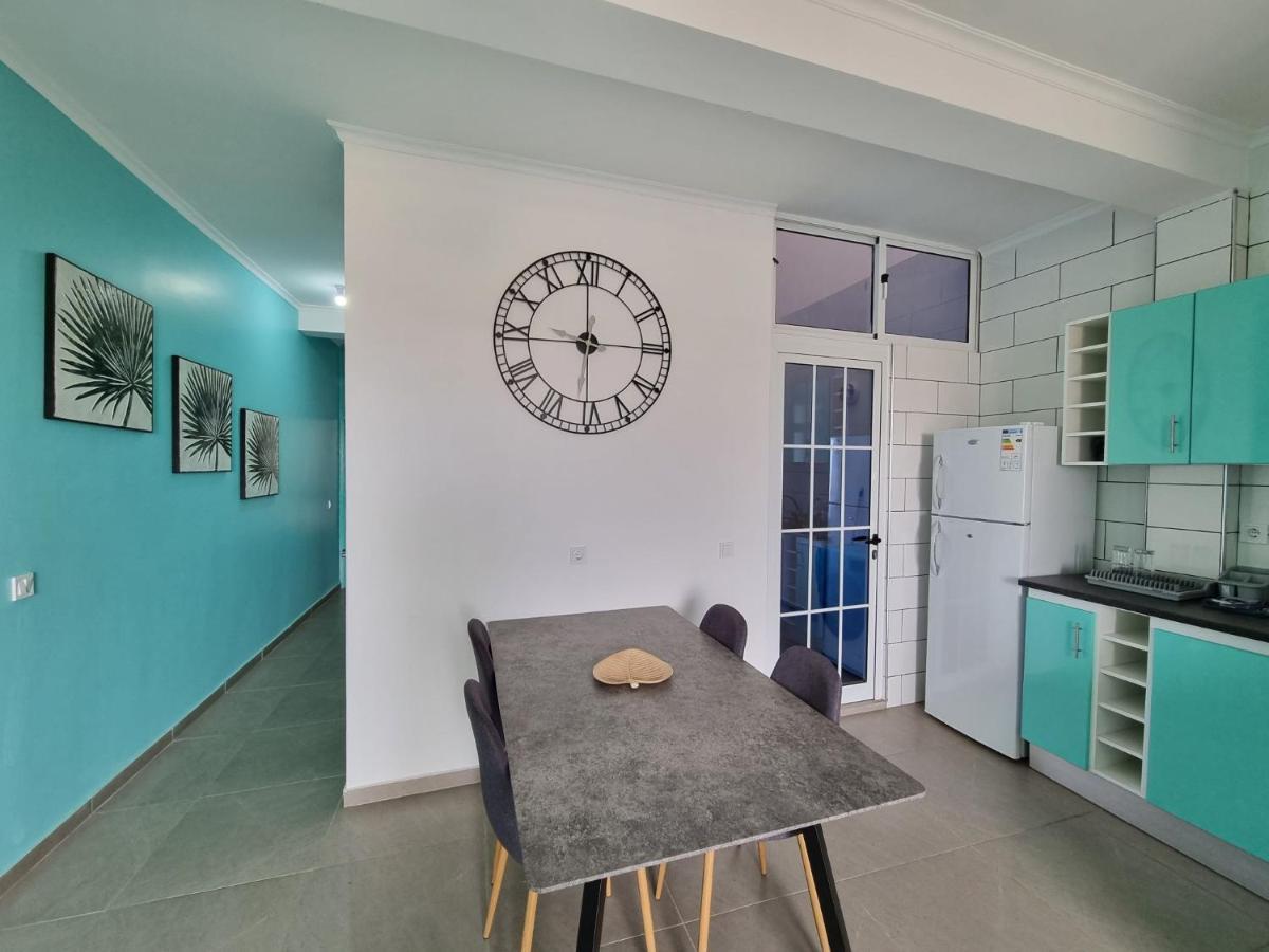 Appartement Cara Do Mar Прая Екстериор снимка