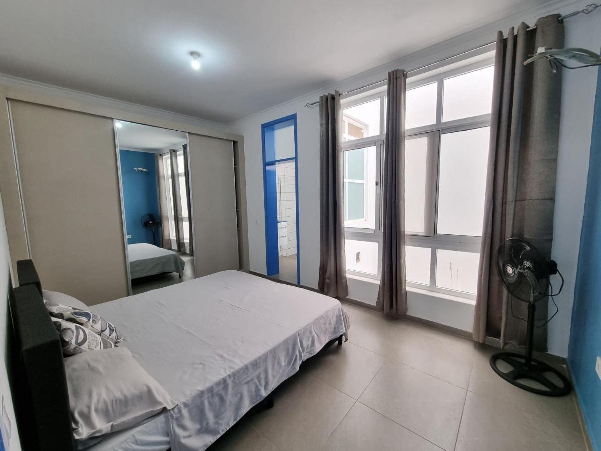 Appartement Cara Do Mar Прая Екстериор снимка