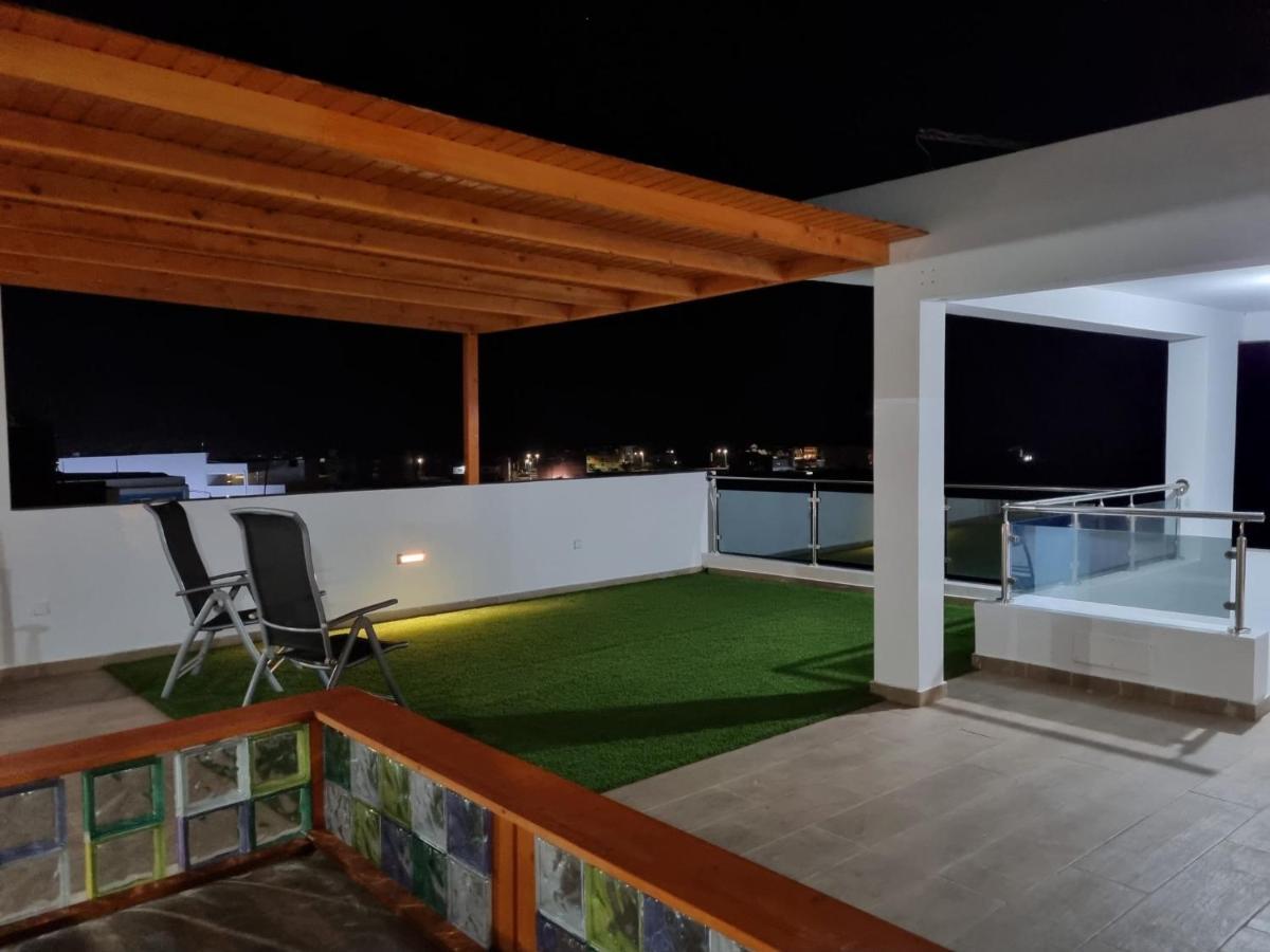 Appartement Cara Do Mar Прая Екстериор снимка