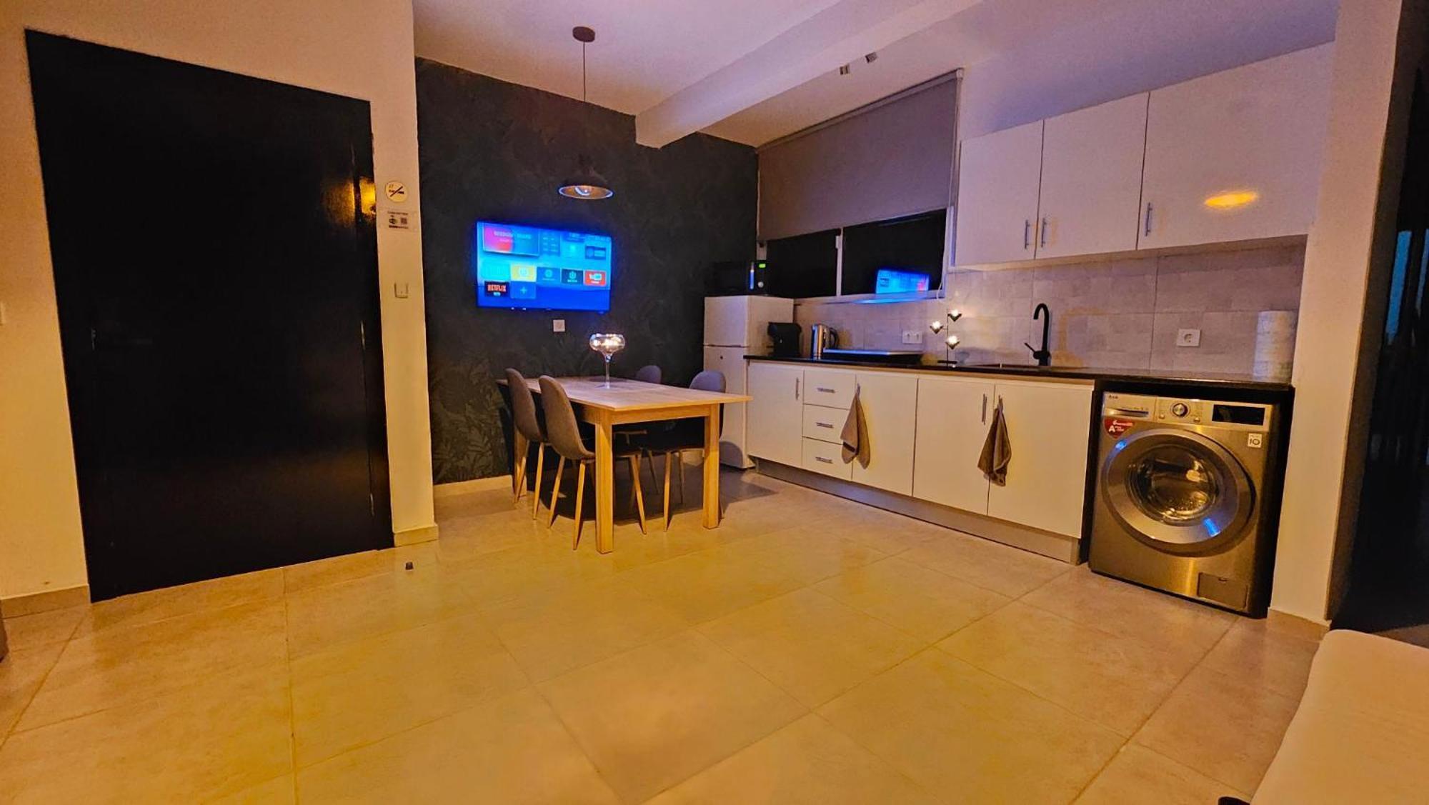 Appartement Cara Do Mar Прая Екстериор снимка