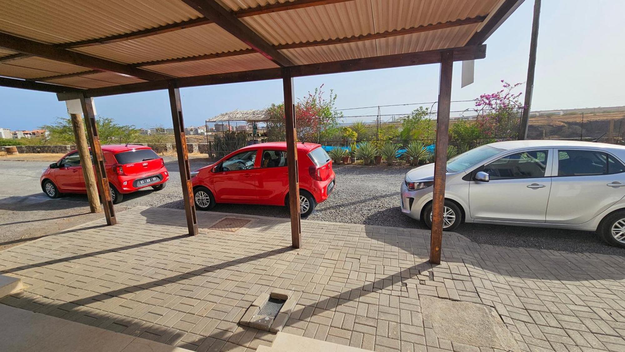 Appartement Cara Do Mar Прая Екстериор снимка