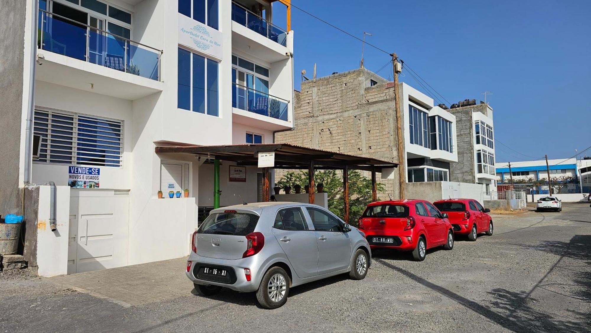 Appartement Cara Do Mar Прая Екстериор снимка
